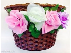 ALPHA PLUS Vintage plastic wicker style junior basket inc flowers